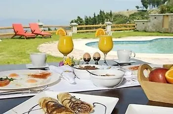 Akritas Ef Zin Villas & Suites Chalkidiki 4*,